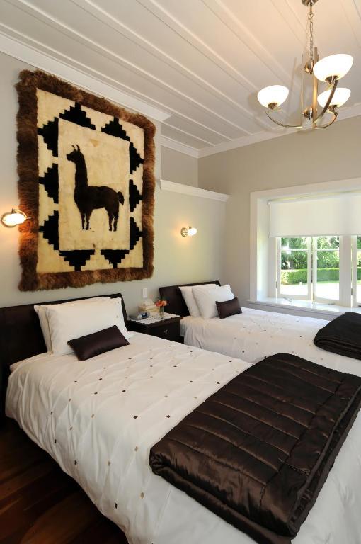 Oak Lane Lodge Hamilton Rum bild